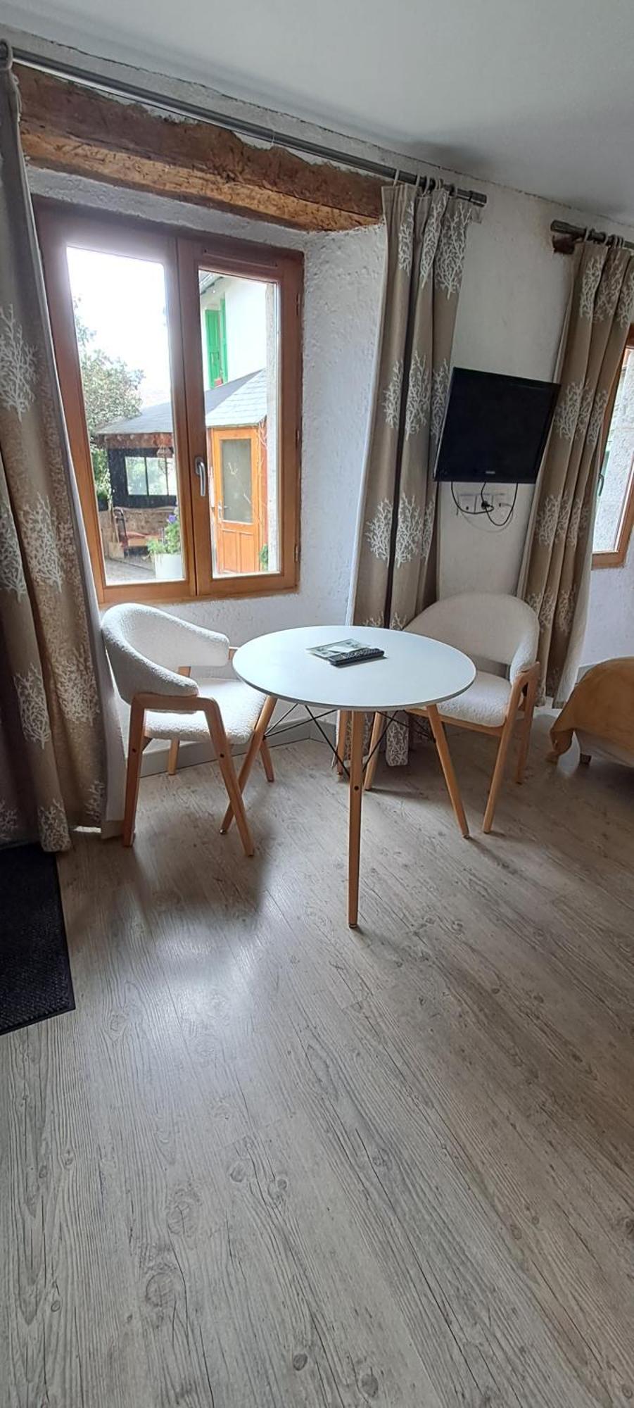 Le Grenier Des Moineaux Bed and Breakfast Font-Romeu-Odeillo-Via Esterno foto